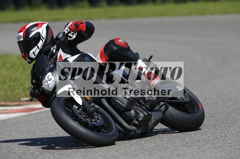 /Archiv-2024/29 12.06.2024 MOTO.CH Track Day ADR/Gruppe gelb/63